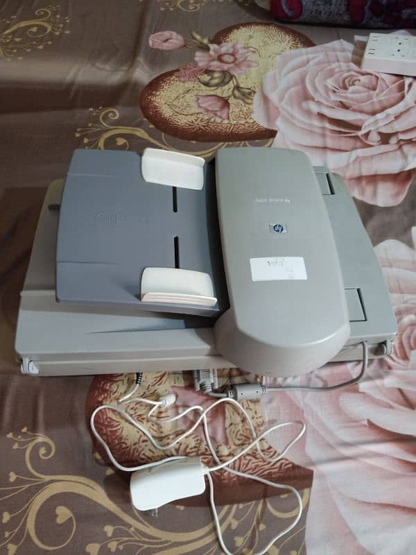 HP Scan jet (FCLSD-5590-0407) Flatbed Photo Scanner Gray inkjet, paper 11