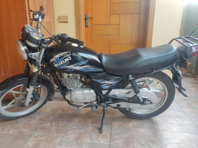 Suzuki gs150se 5