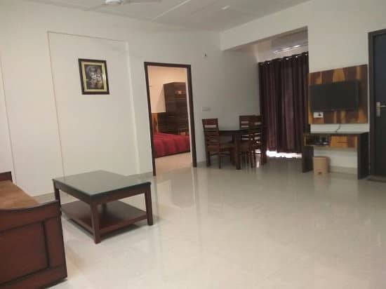 Penthouse 1200Sqft For rent office call center & Companies Near 6th Road 0