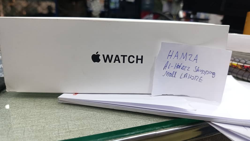 Apple Watch SE (Gen 2) 44mm Midnight 0