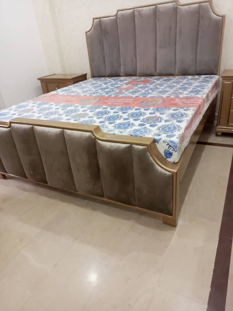 Bed set / Double bed / King size bed / Bedroom furniture 9