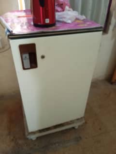 fridge in good condition