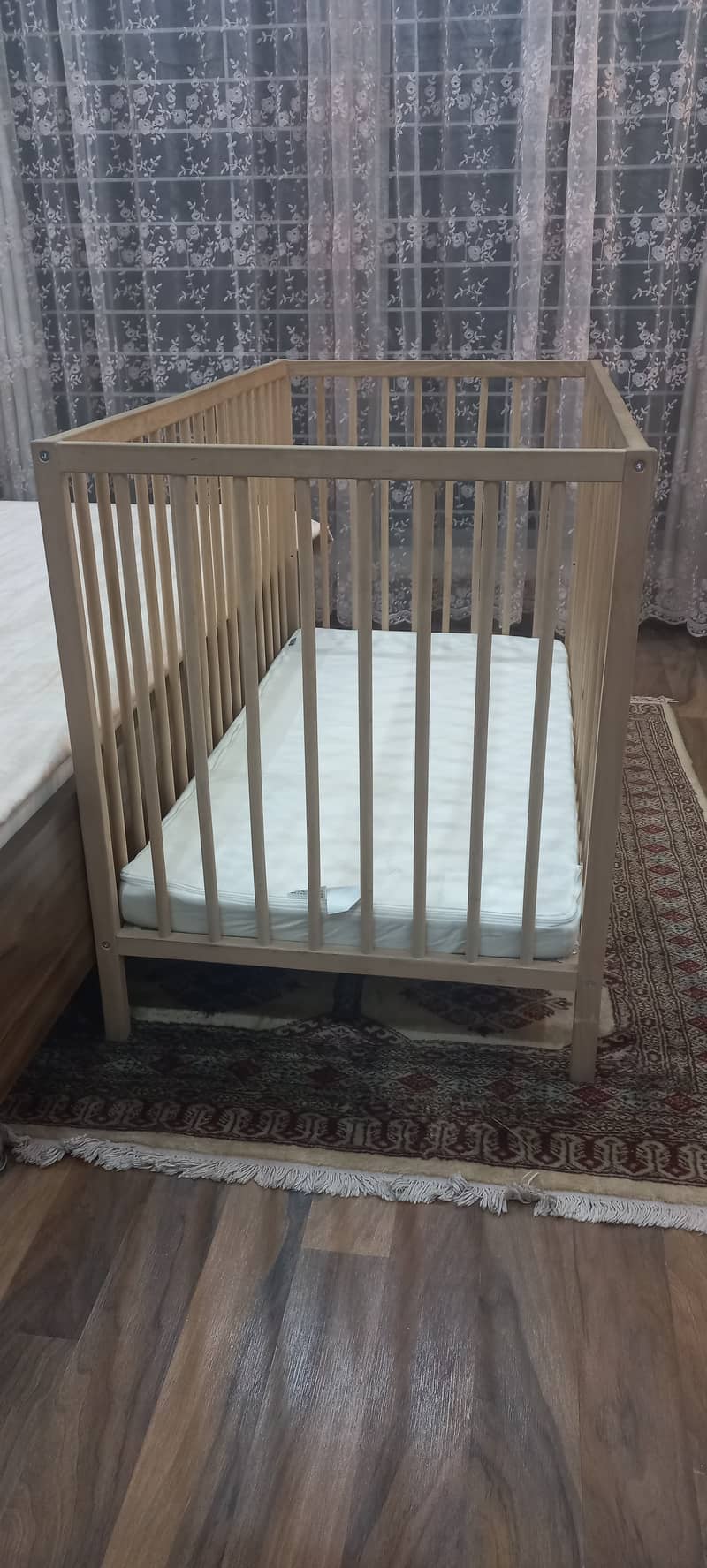 IKEA baby cot, baby bed, toddler furniture 4