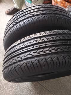 175/70 R 13. (2) tyre . . 98+% condition