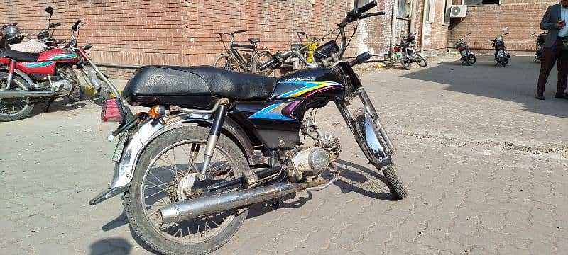 Honda 70 2010 0