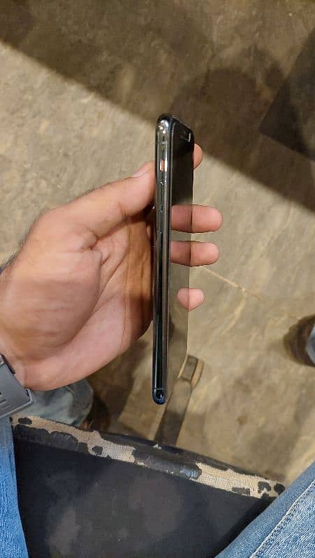 iphone 11 pro max Non pta 3