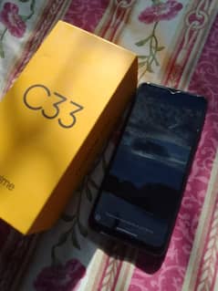 Realme C33