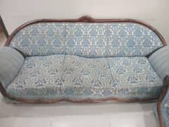 5 seaters sofa