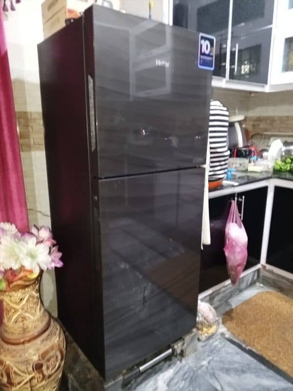 Haier refrigerator glass door condition 10/10 6