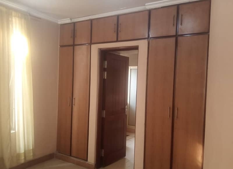 Semi Furnished 01 Kanal Beautiful Upper Portion Lower Portion Locked Available For Rent 7