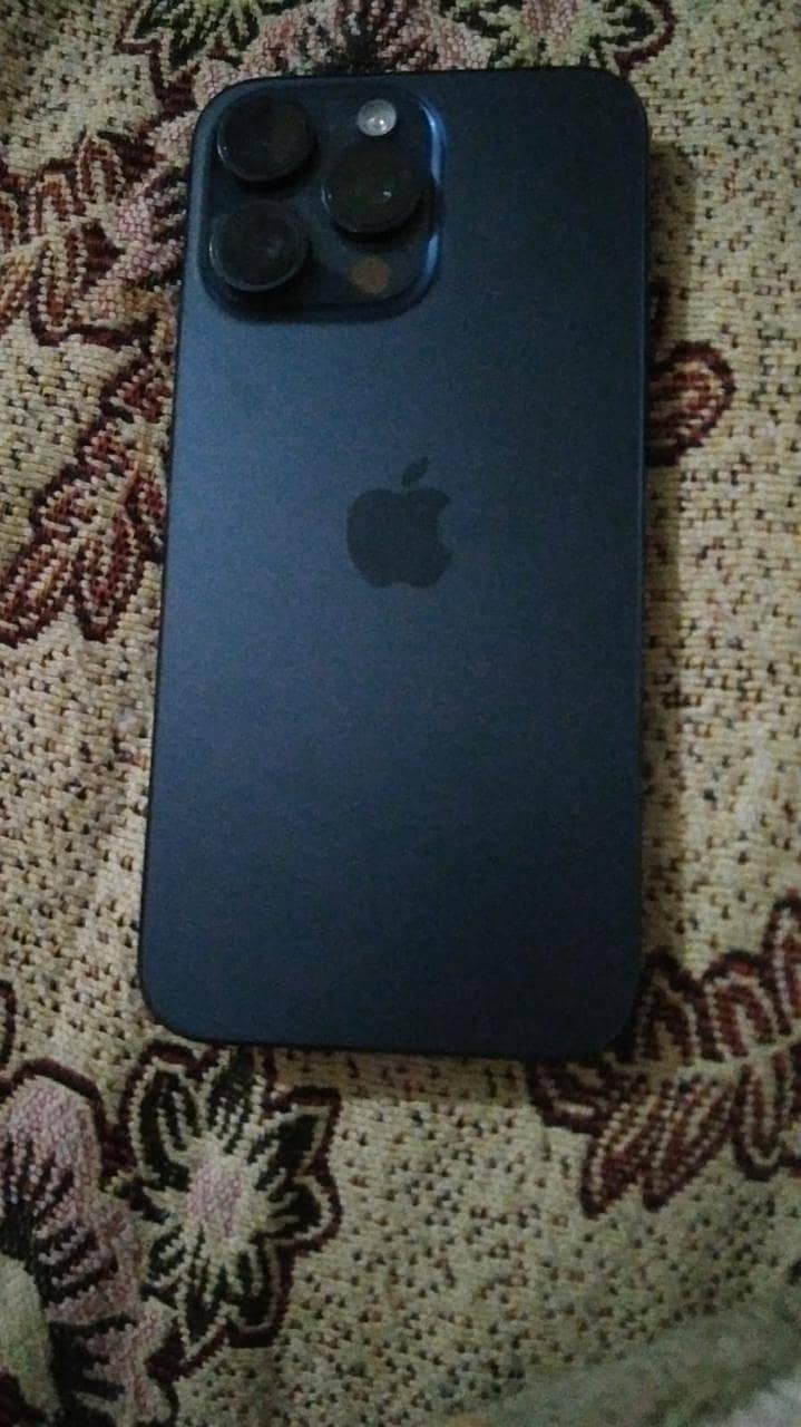 Iphone 15 pro max 256 gb 0