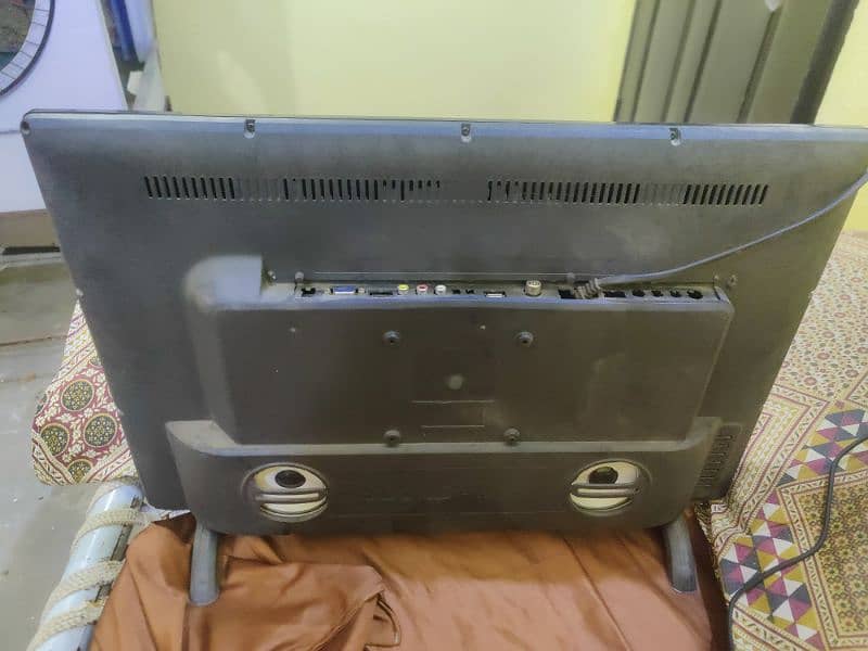 24 inch lcd 0