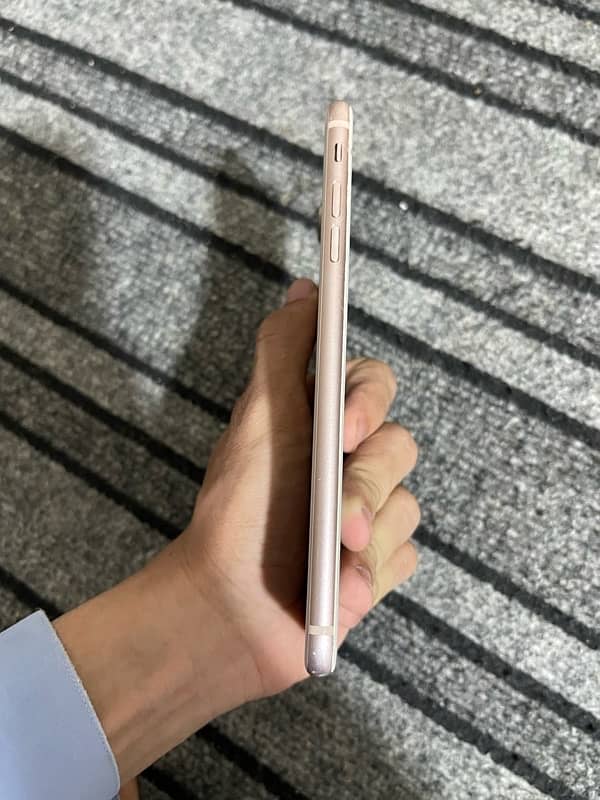 iPhone 8 Plus factory unlock non PTA 5