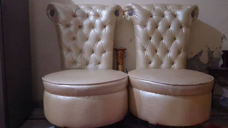 coffee chairs new condition urgent sale 2