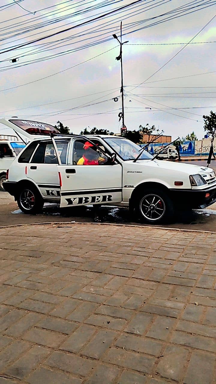 Suzuki Khyber 1996 Ga swift 4