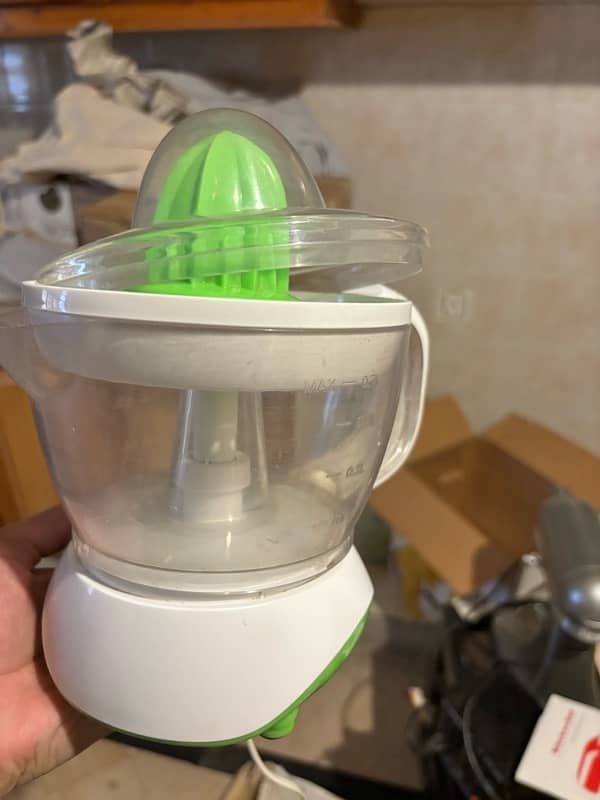 Citrus Juicer 2