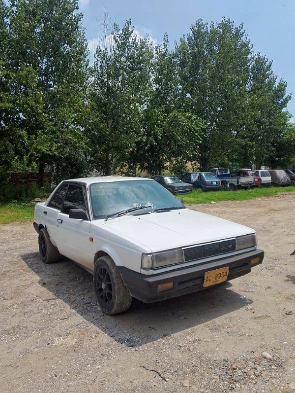 Nissan Sunny 1987 10