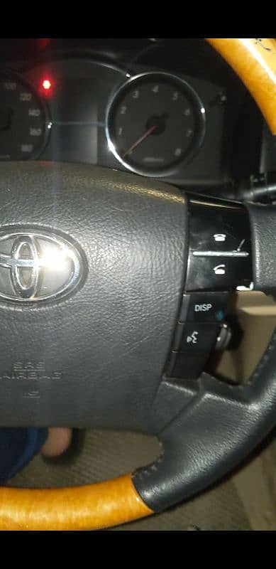 Toyota Mark X premium wooden steering 1