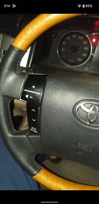 Toyota Mark X premium wooden steering 4