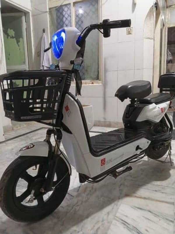 e bike good condition 0