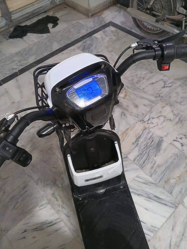 e bike good condition 2