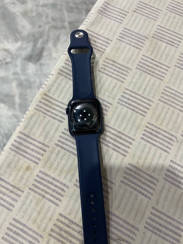 Apple Watch Series 6 (GPS) 0