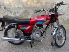 honda125.2000 madel totol new  madel k genwan Saman me tayar. ok bike