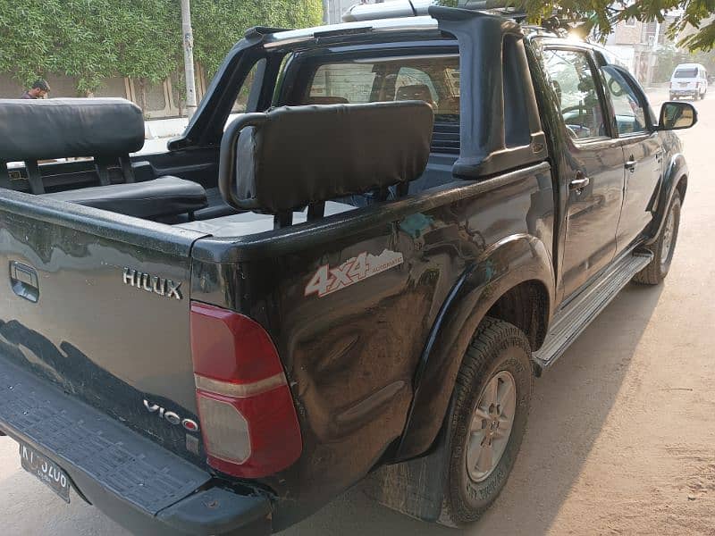 Toyota Hilux Champ 2014 5