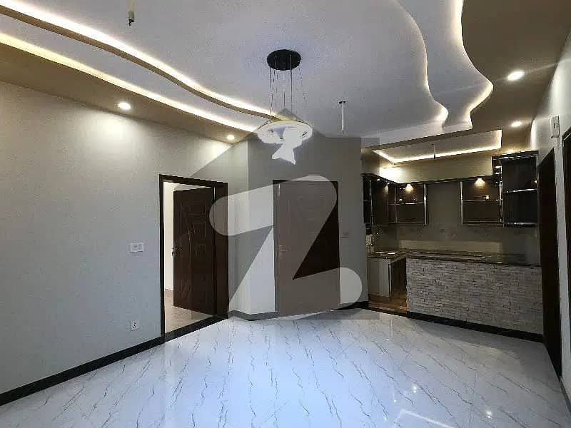 5 MARLA UPPER PORTION FOR RENT IN PUNJAB SOCIETY 3