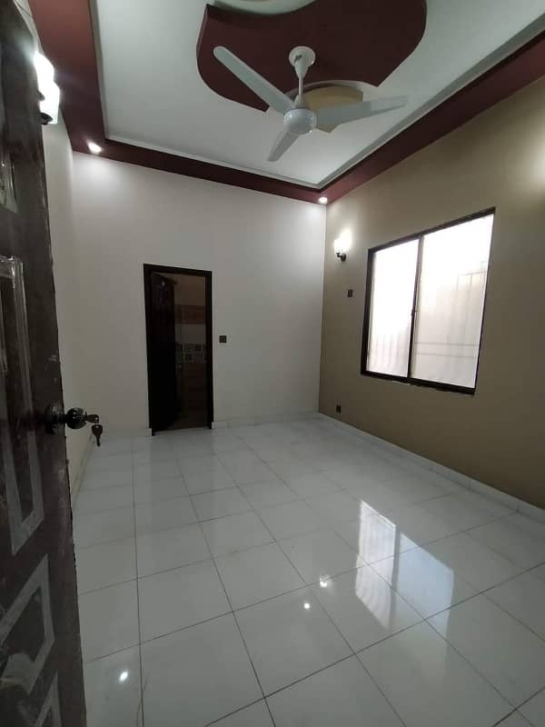 Portion For Sale 3 Bedroom D. D With Roof Vip Block 14 6