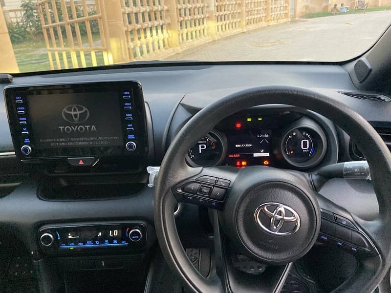 Toyota Yaris 2020 11