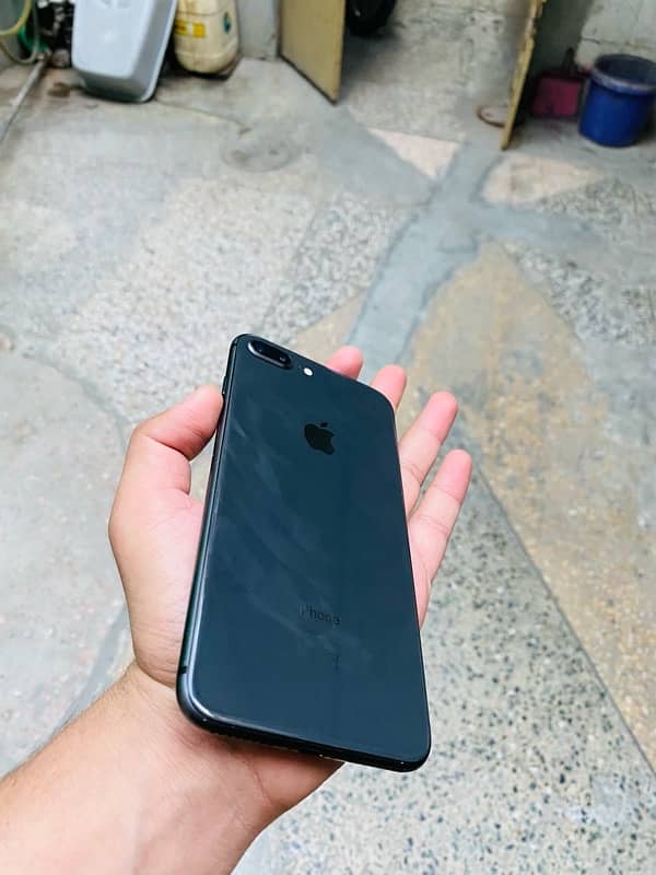 iphone 8 plus 4