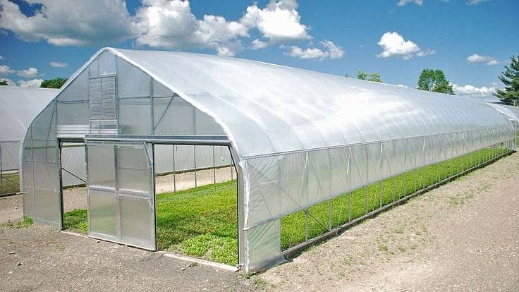 TWIN WALLS SUN-ROOF HOLLOW POLYCARBONATE SHEETS. 19