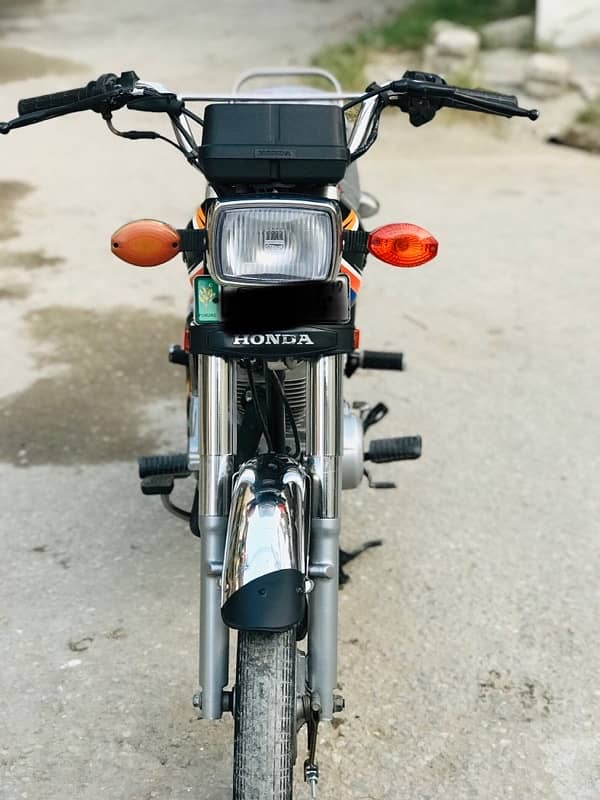 Honda CG-125 (Model 2018) Genuine Condition 2