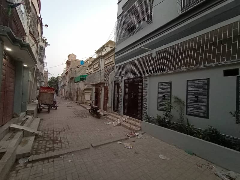 Ground + 1 + 2 ROOMS on 2nd floor HOUSE for SALE IN nORTH Karachi 5-A/3, IN 1 Crore 22 Lac 1