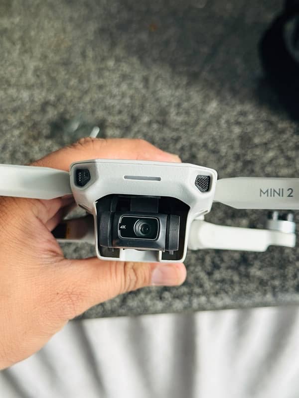 Dji mini 2 with Fly More Combo 7