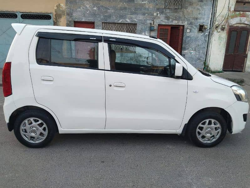 Suzuki Wagon R 2018 8