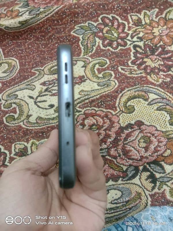 Nokia 2.4 (Excellent condition) 4