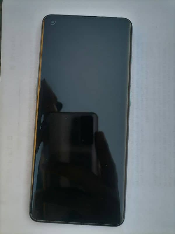 oneplus 10 pro 5G Brand new box pack its 100% geniune mobile not kit 2