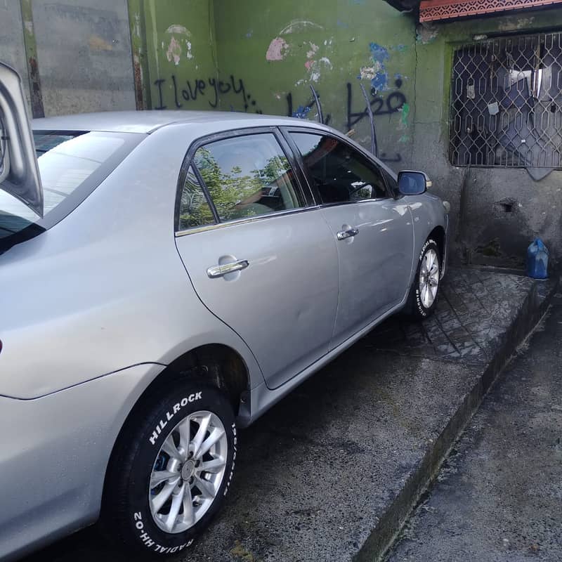 Toyota Corolla GLi 1.3 VVTi 2012 1