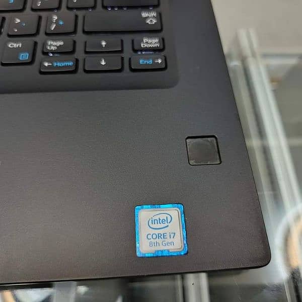 Dell latitude 7490 2