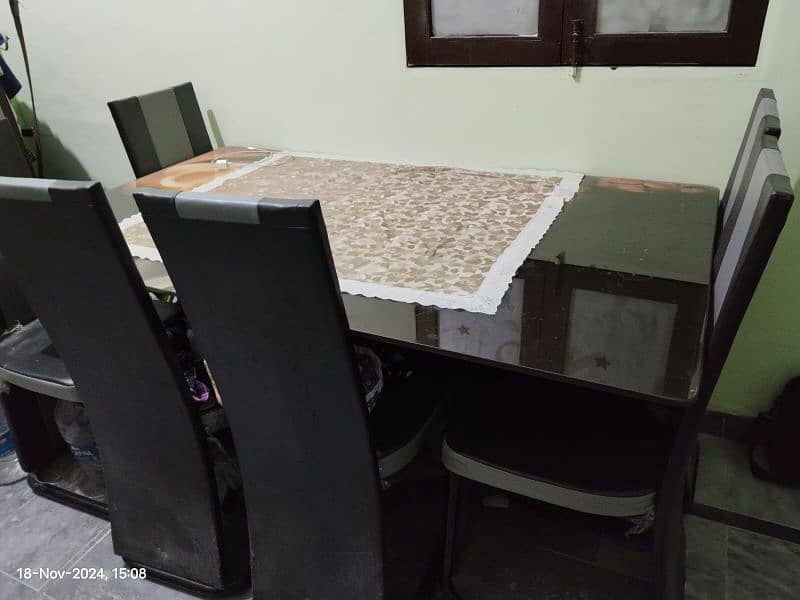 dining table with 6 seats 3