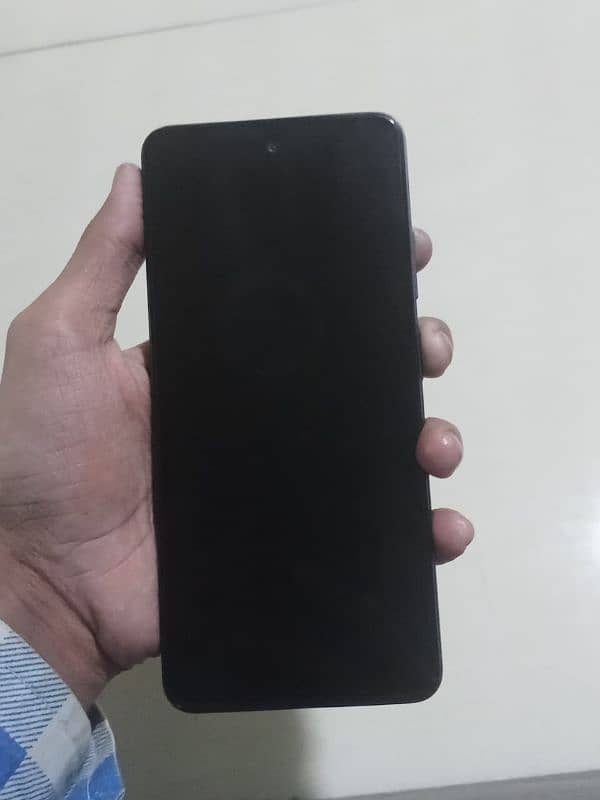 Infinix smart 8pro in 4+4/128 1