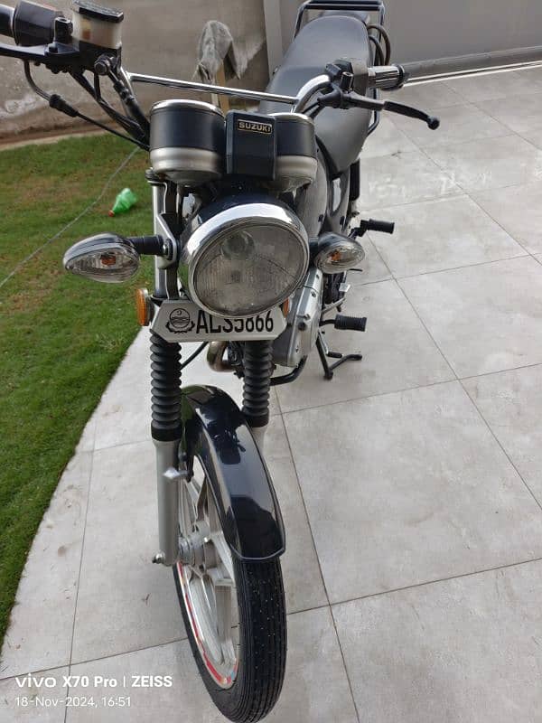 Suzuki GS 150 1