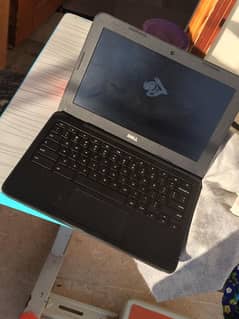 Chrome book 11 (3180)