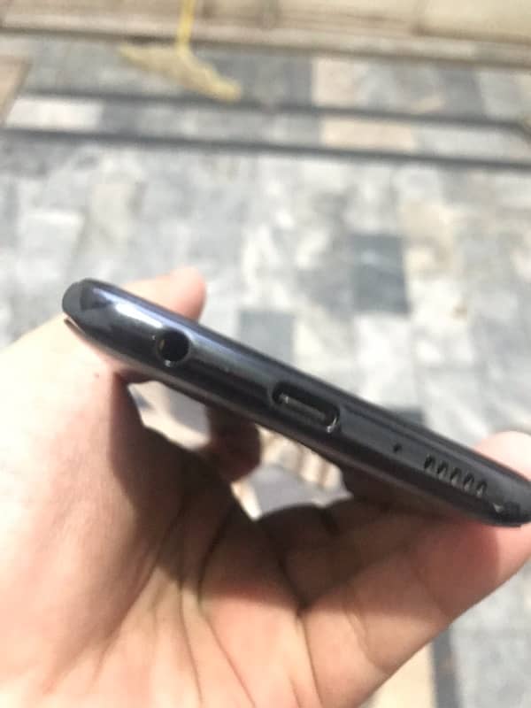 Samsung A40 64 gb 3