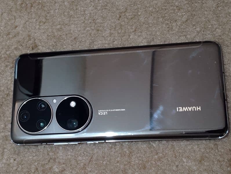 Huawei p50 pro complete box 8/256 golden black Approved 11