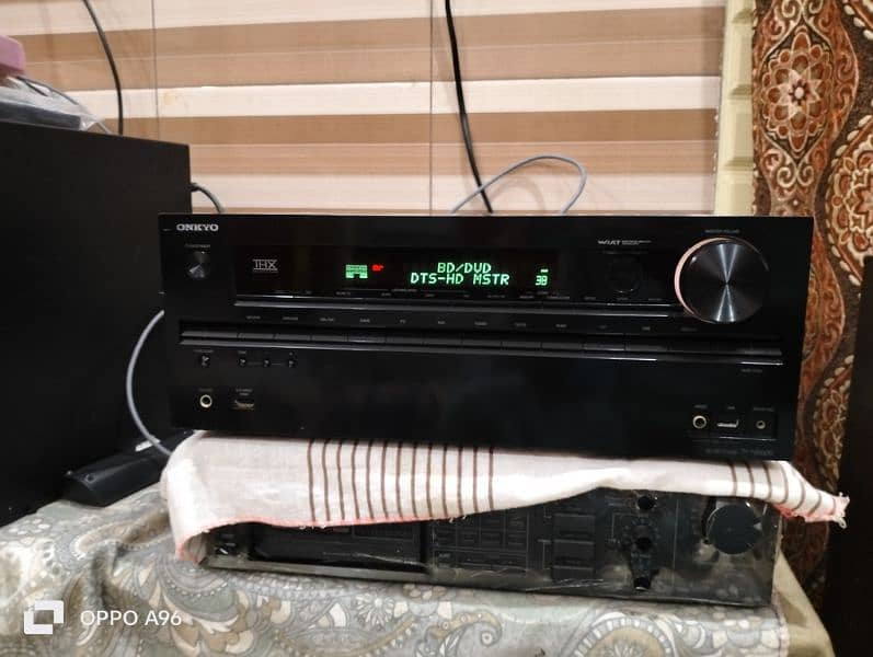 ONKYO Amplifier 1