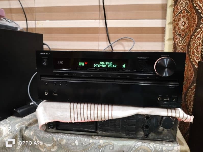 ONKYO Amplifier 2