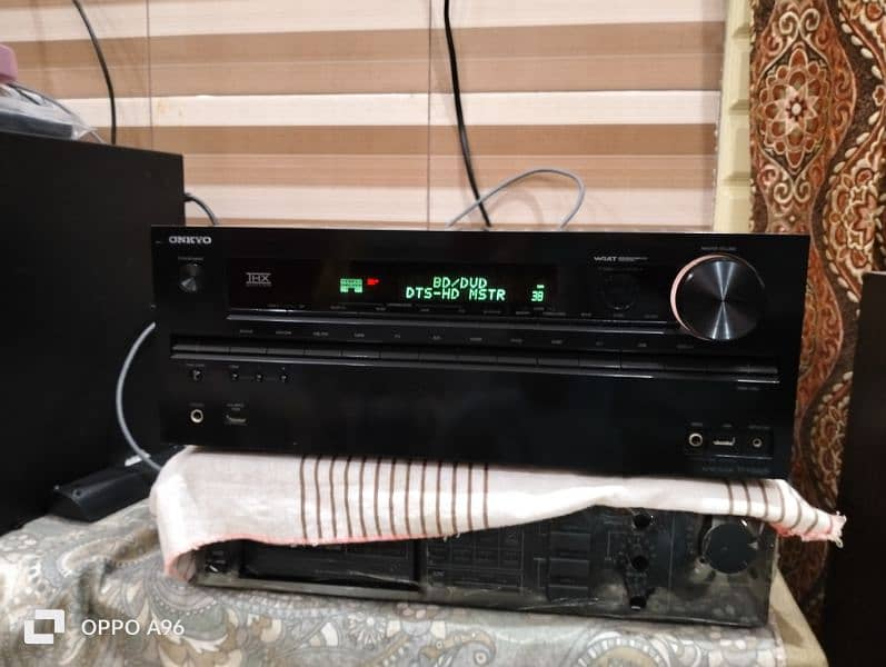 ONKYO Amplifier 3